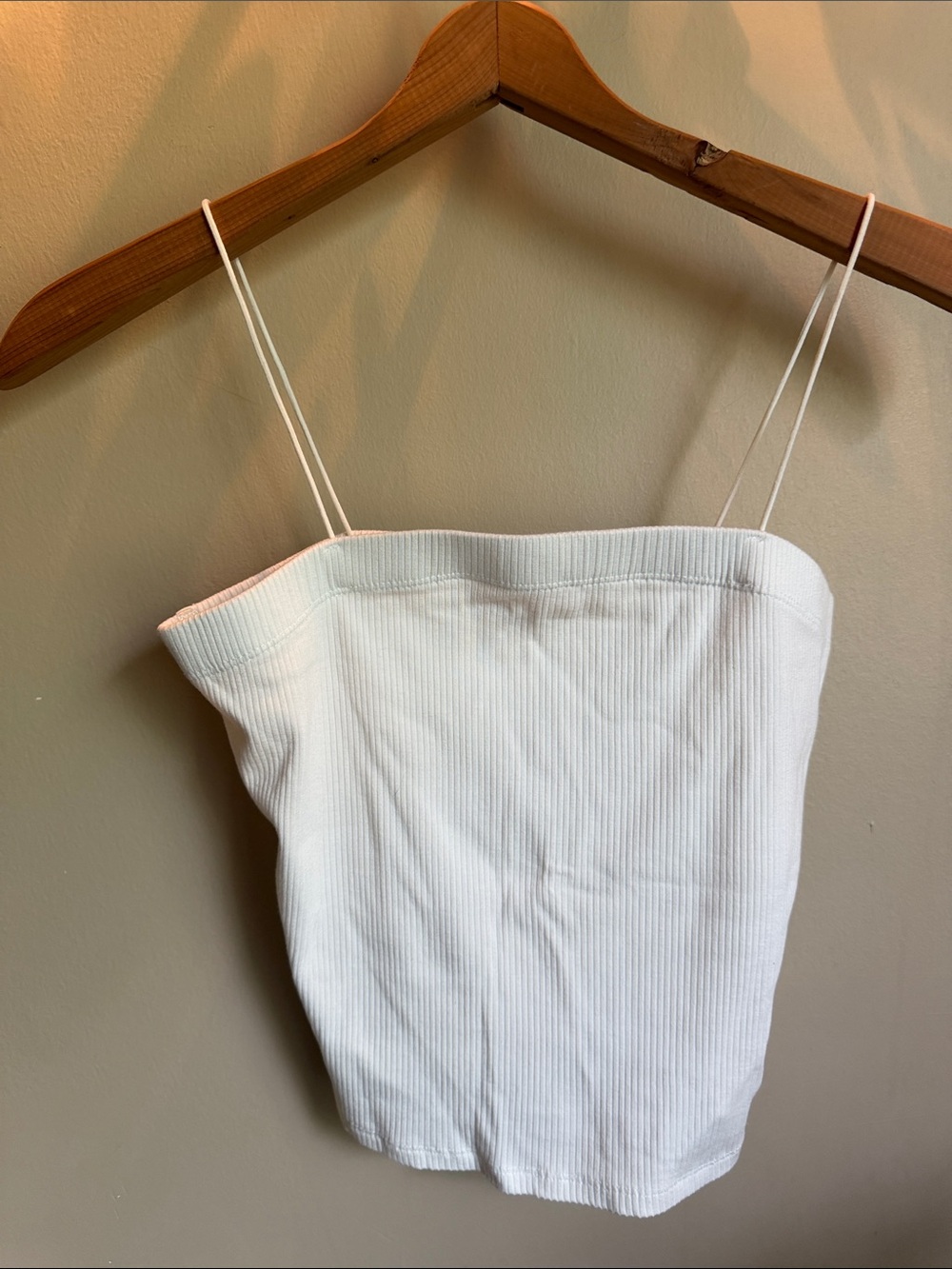 Active Basic White Ribbed Spaghetti Strap Camisole